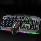 Gamer using the Friends Wolf KT600 keyboard and mouse set during an intense gaming session